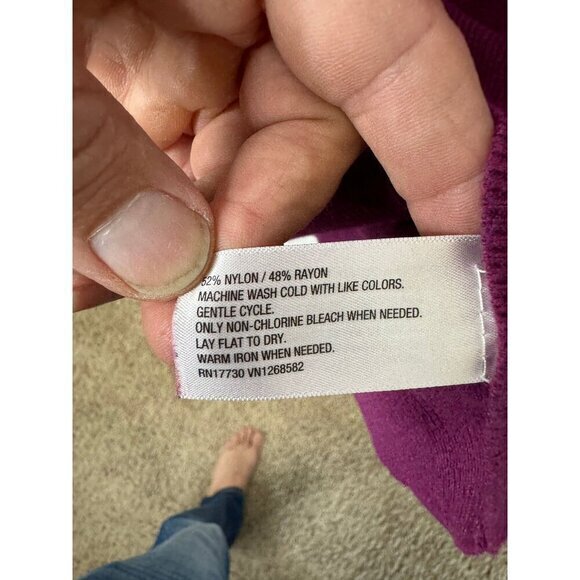 Mossimo Women's‎ Purple Lightweight Sweater, purple sweater, womens sweater - Picture 4 of 6